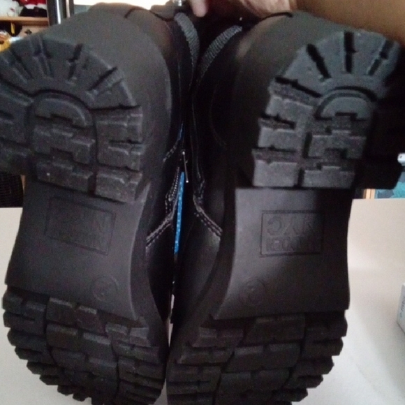 Black Kids Boots - Picture 4 of 7